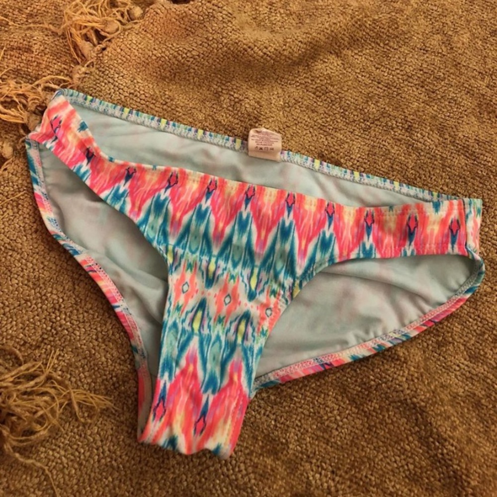 bikini bottom